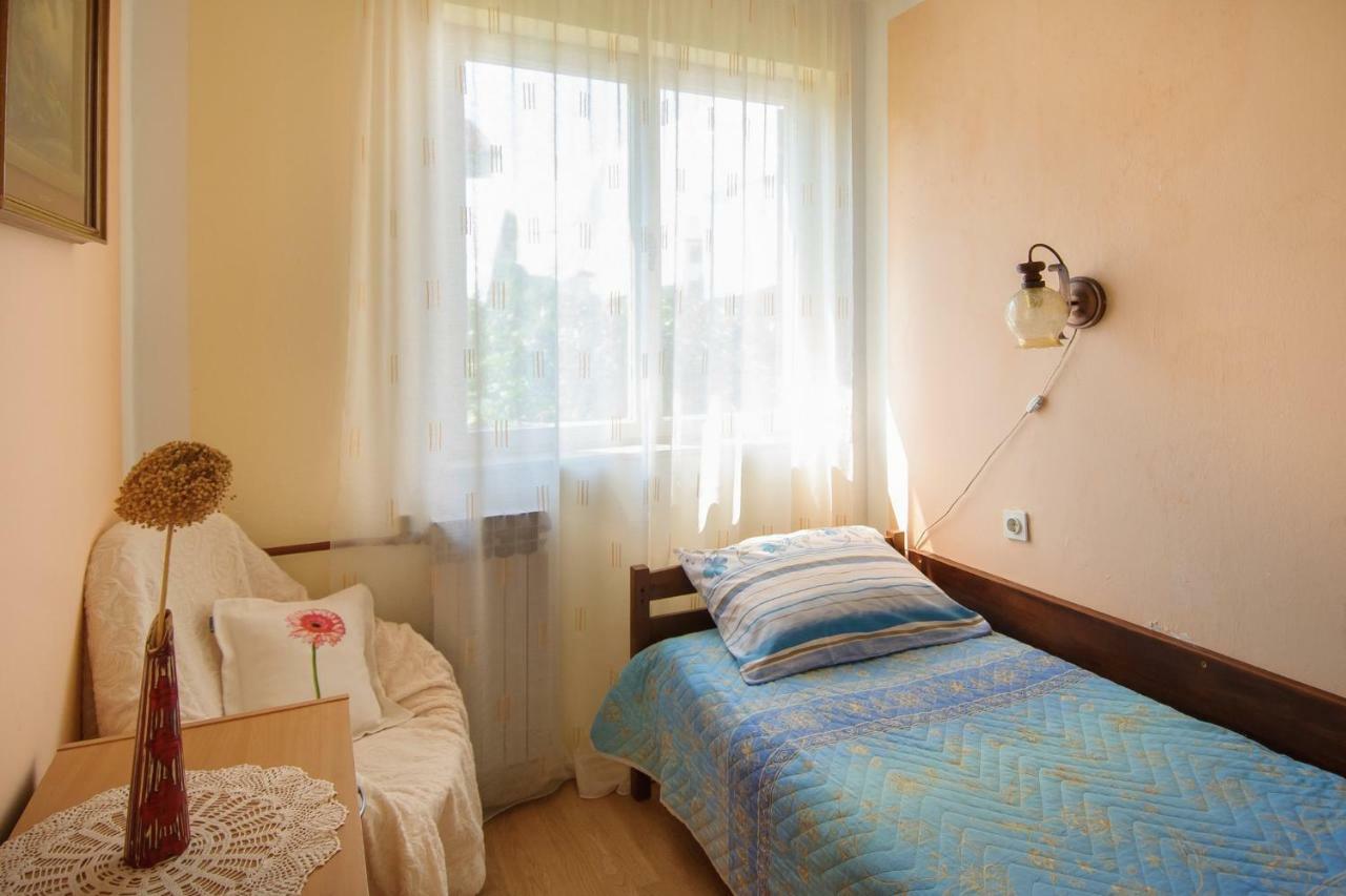 Apartments Nives Poreč Buitenkant foto