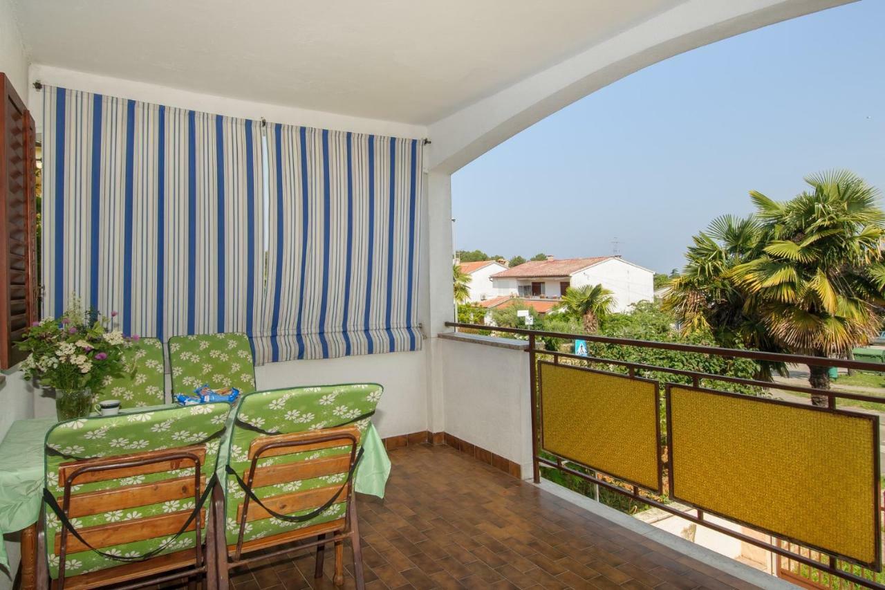 Apartments Nives Poreč Buitenkant foto